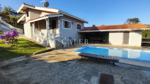 Fazenda/Sítio com 3 Quartos à venda, 160m² no Jardim Estância Brasil, Atibaia