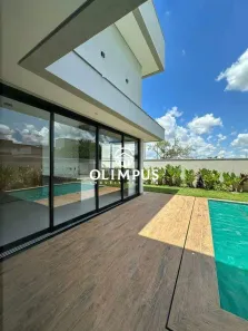 Casa de Condomínio com 4 Quartos à venda, 300m² no Laranjeiras, Uberlândia