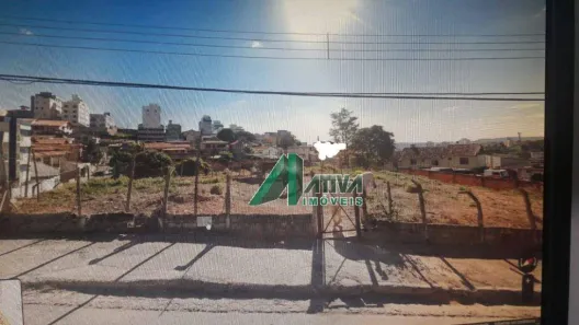 Lote/Terreno à venda, 723m² no Heliópolis, Belo Horizonte