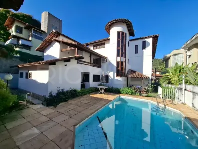 Casa de Condomínio com 4 Quartos à venda, 450m² no Piratininga, Niterói