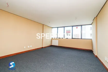 Sala Comercial com 1 Quarto à venda, 37m² no Boa Vista, Porto Alegre