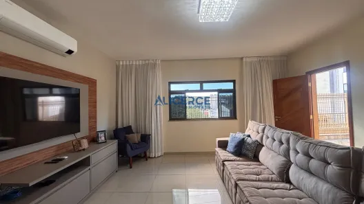 Casa com 3 Quartos à venda, 324m² no São Pedro, Juiz de Fora
