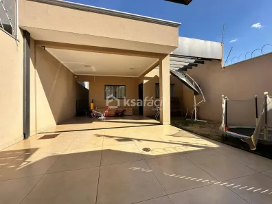 Casa com 3 Quartos à venda, 108m² no Parque Residencial Rita Vieira, Campo Grande