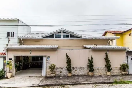 Casa com 3 Quartos à venda, 157m² no Pitangueiras, Rio de Janeiro