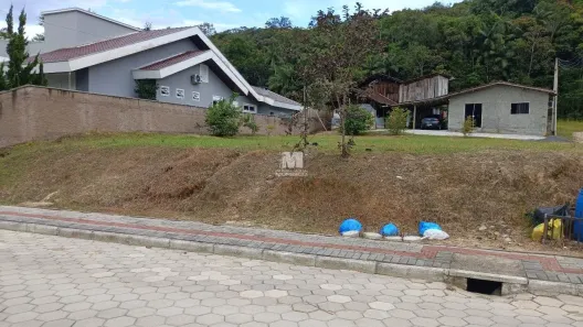 Lote/Terreno à venda, 910m² no Guabiruba Sul, Guabiruba