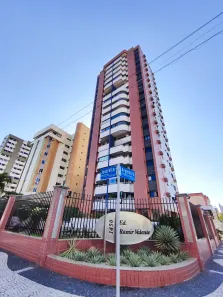 Apartamento com 3 Quartos para alugar, 131m² no Aldeota, Fortaleza