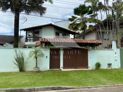 Sobrado com 3 Quartos à venda, 275m² no Recanto Som do Mar, Caraguatatuba