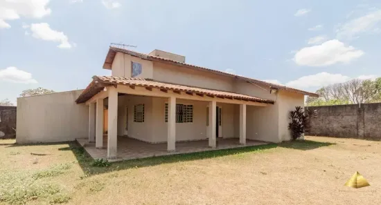 Sobrado com 5 Quartos à venda, 272m² no Chapada dos Guimarães, Chapada dos Guimarães