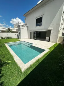 Sobrado com 4 Quartos à venda, 379m² no Condomínio Florais Itália, Cuiabá