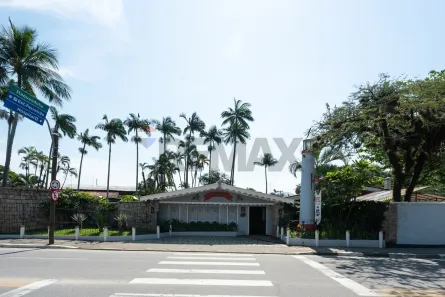 Imóvel Comercial com 17 Quartos à venda, 1400m² no Itaquanduba, Ilhabela