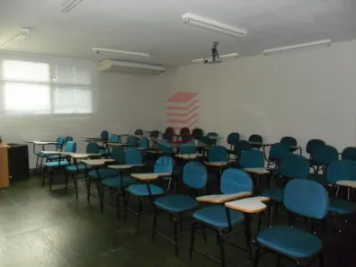 Sala Comercial para alugar, 180m² no Santa Lúcia, Vitória