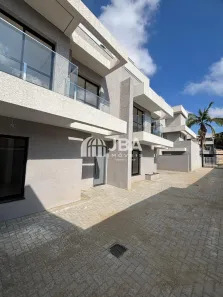 Casa de Condomínio com 3 Quartos à venda, 120m² no Uberaba, Curitiba