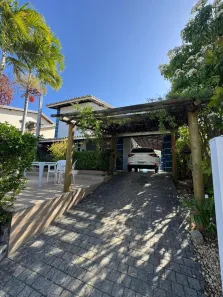 Casa de Condomínio com 4 Quartos à venda, 130m² no Pitangueiras, Lauro de Freitas