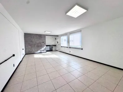 Ponto Comercial para alugar, 30m² no Morro das Pedras, Florianópolis