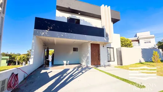 Casa de Condomínio com 2 Quartos para alugar, 135m² no Bairro do Grama, Caçapava