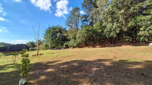 Lote/Terreno à venda, 900m² no Jardim do Golf I, Jandira