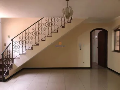 Casa com 3 Quartos à venda, 350m² no Vila Mesquita, Bauru