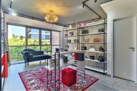 Sala Comercial à venda, 33m² no Tristeza, Porto Alegre