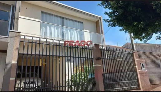 Sobrado com 3 Quartos à venda, 210m² no Jardim São Clemente, Maringá