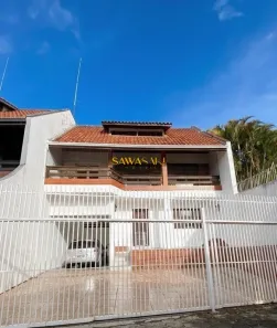 Sobrado com 4 Quartos à venda, 232m² no Guabirotuba, Curitiba