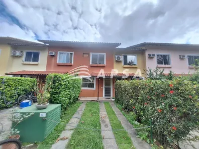 Casa com 2 Quartos para alugar, 60m² no Vargem Grande, Rio de Janeiro