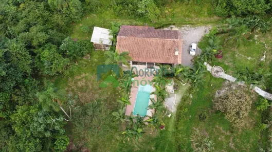 Fazenda/Sítio com 6 Quartos à venda, 400m² no Bairro Alto, Antonina