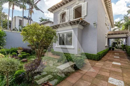 Casa com 4 Quartos para alugar, 380m² no Jardim Paulista, São Paulo