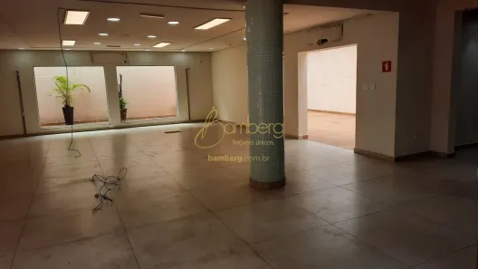 Imóvel Comercial com 5 Quartos para alugar, 450m² no Jardim Marajoara, São Paulo