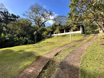 Fazenda/Sítio com 3 Quartos à venda, 1900m² no , Toledo