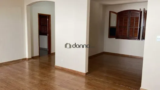 Casa com 6 Quartos à venda, 329m² no Fabrício, Uberaba