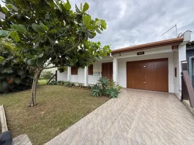 Casa com 3 Quartos à venda, 130m² no Praia de Mariluz, Imbé