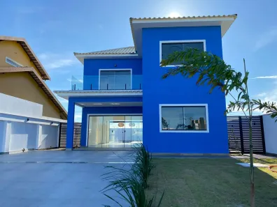 Casa de Condomínio com 4 Quartos à venda, 280m² no Ogiva, Cabo Frio