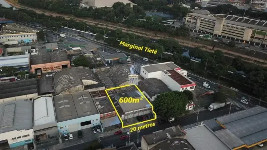 Galpão/Depósito/Armazém à venda, 600m² no Parque Novo Mundo, São Paulo