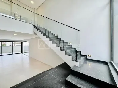 Sobrado com 3 Quartos à venda, 209m² no Jardim Morumbi, Londrina