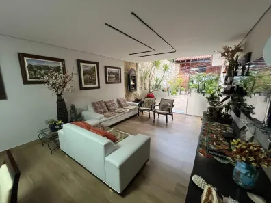Casa com 5 Quartos à venda, 266m² no Vila Oliveira, Mogi das Cruzes