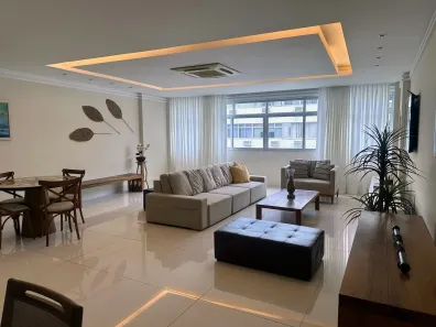 Apartamento com 3 Quartos para alugar, 180m² no Copacabana, Rio de Janeiro