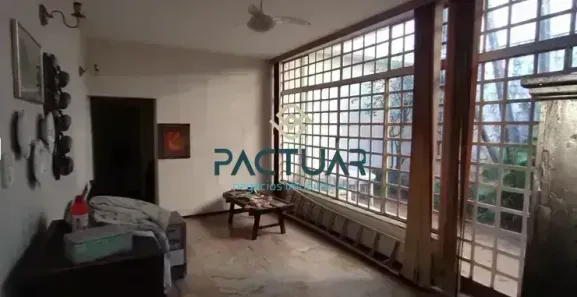 Casa com 3 Quartos para alugar, 244m² no Gutierrez, Belo Horizonte