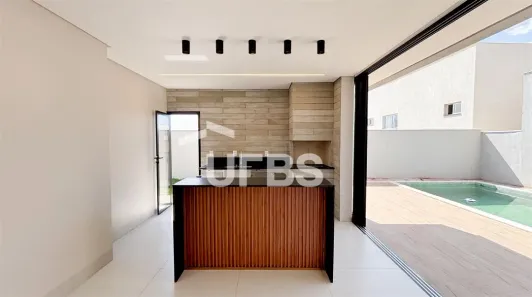 Casa de Condomínio com 3 Quartos à venda, 227m² no Jardins Capri, Senador Canedo