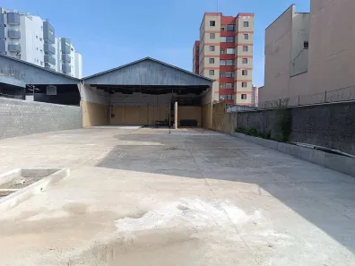 Galpão/Depósito/Armazém para alugar, 262m² no Vila Homero Thon, Santo André