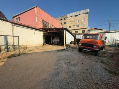 para alugar, 800m² no Padre Eustáquio, Igarapé
