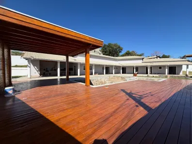 Fazenda/Sítio com 4 Quartos à venda, 1000m² no , Mairinque
