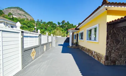 Casa de Condomínio com 5 Quartos à venda, 320m² no Jacarepaguá, Rio de Janeiro
