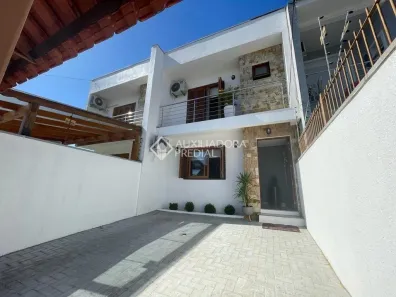 Casa com 3 Quartos à venda, 111m² no São José, Canoas