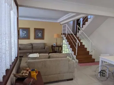 Casa de Condomínio com 3 Quartos à venda, 990m² no Piratininga, Niterói