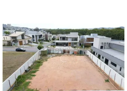 Lote/Terreno à venda, 600m² no Condomínio Residencial Colinas do Paratehy, São José dos Campos