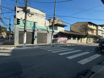 Ponto Comercial para alugar, 120m² no Centro, Macaé