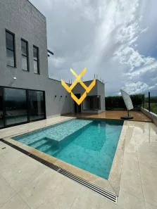 Casa com 4 Quartos à venda, 309m² no Centro, Divinópolis