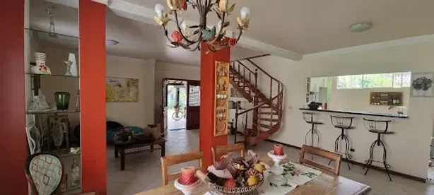 Casa com 4 Quartos à venda, 225m² no Piratininga, Niterói