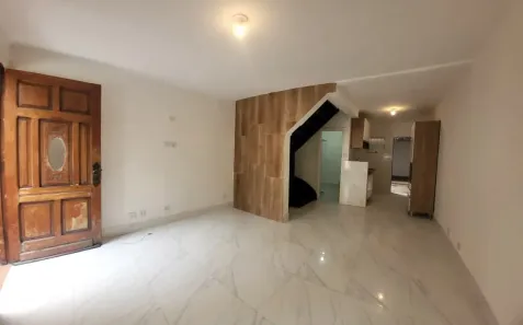 Casa com 2 Quartos para alugar, 72m² no Barra Funda, São Paulo