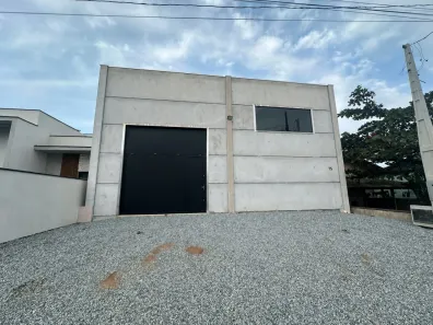 Galpão/Depósito/Armazém para alugar, 200m² no Itajuba, Barra Velha